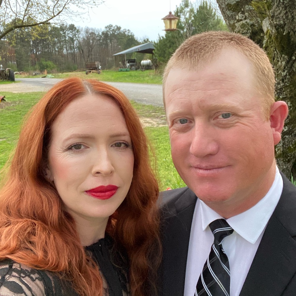 Meet your seller 👠👛👗👚👢